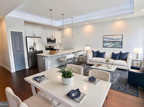 1337 N Franklin Street, Philadelphia PA 19122