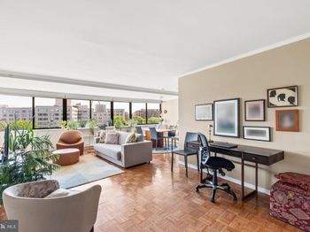 2500 Virginia Avenue NW