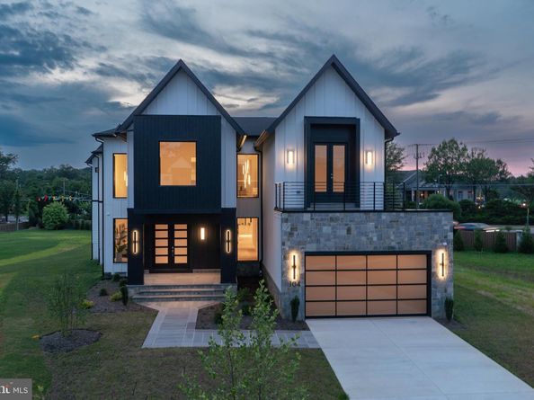 104 Mashie Court SE, Vienna VA 22180