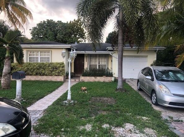 1660 NE 174th St, North Miami Beach FL 33162