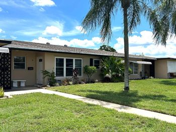 842 Highpoint Boulevard N