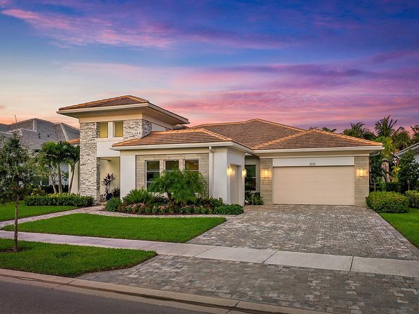 9216 Coral Isles Circle, Palm Beach Gardens FL 33412