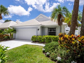 3 Blenheim Court