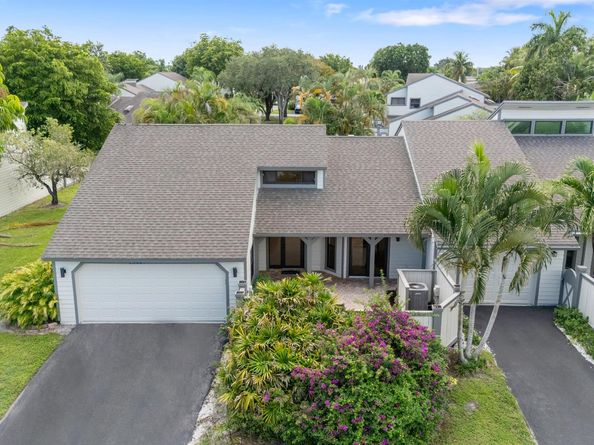 13407 Bedford Mews Court, Wellington FL 33414