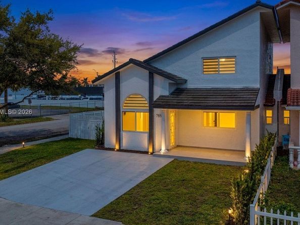 7893 SW 9th Terrace, Miami FL 33155