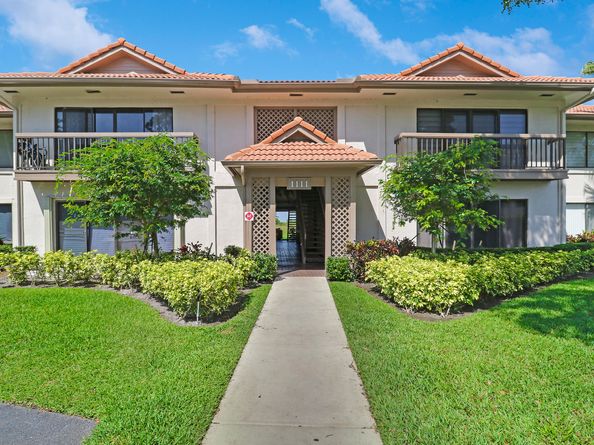 1111 Duncan Circle 104, Palm Beach Gardens FL 33418