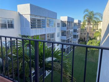 7502 NW 30th Place