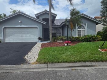 4821 NW 103rd Way