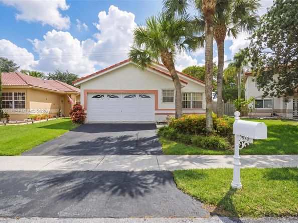 7950 NW 24th Street, Margate FL 33063