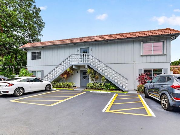 649 W Oakland Park Boulevard 105A, Oakland Park FL 33311