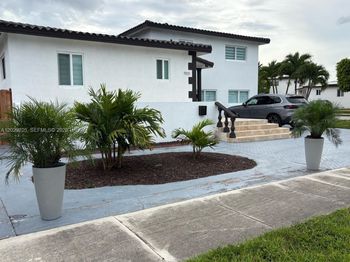 1900 SW 83rd Avenue