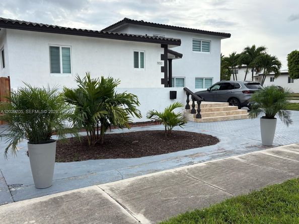 1900 SW 83rd Avenue, Miami FL 33155
