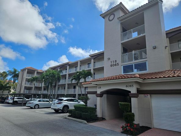6065 Pointe Regal Circle 105, Delray Beach FL 33484
