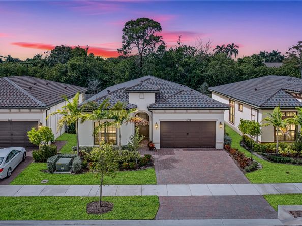 8159 Liberty Way, Parkland FL 33067