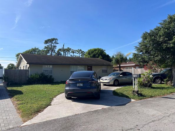 4700 Todd Street, Lake Worth FL 33463