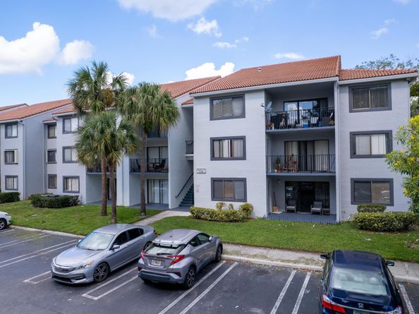 9144 W Atlantic Blvd 823, Coral Springs FL 33071