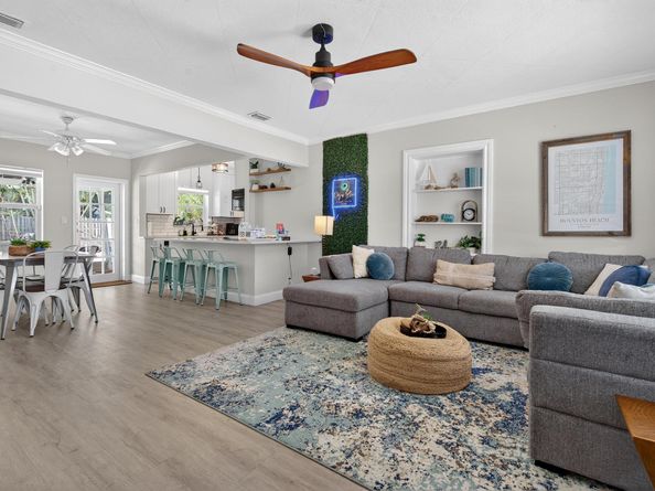 111 SW 3rd Court, Boynton Beach FL 33435