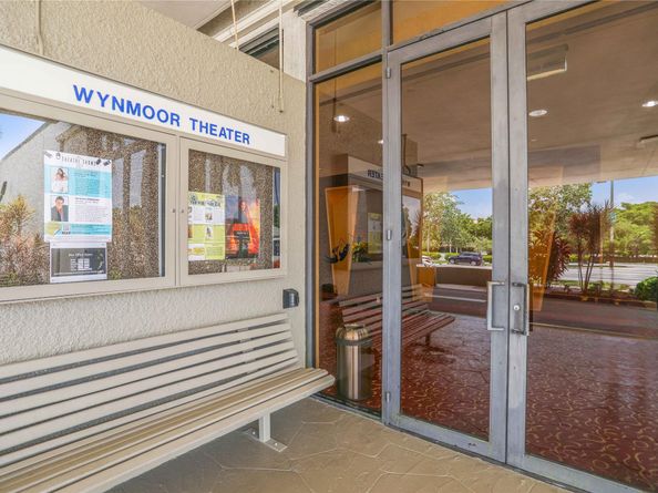 2302 Lucaya Ln L4, Coconut Creek FL 33066