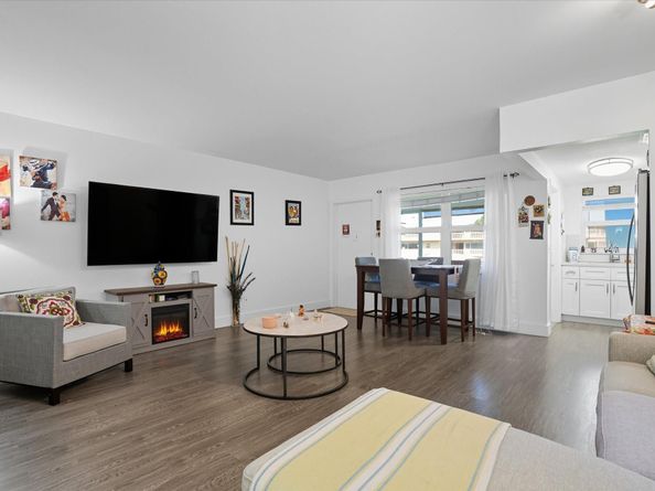 5300 Washington St J214, Hollywood FL 33021