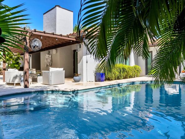 2013 NE 32nd Ave, Fort Lauderdale FL 33305