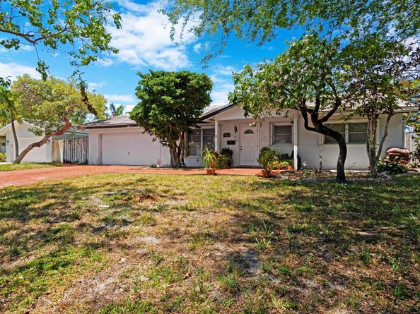 5713 NE 17th Ave, Fort Lauderdale FL 33334