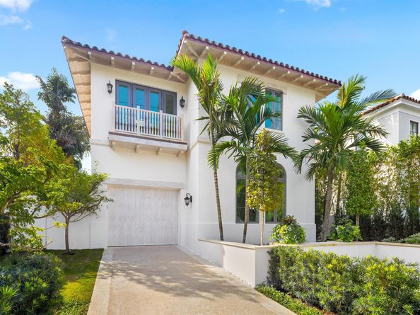 422 Australian Avenue, Palm Beach FL 33480