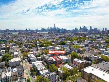 271 Webster Ave