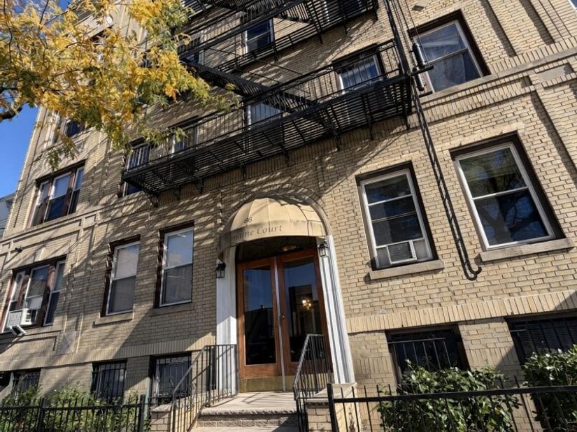 66 Romaine Ave 13, Jersey City NJ 07306