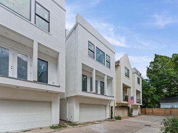 918 Patterson Street