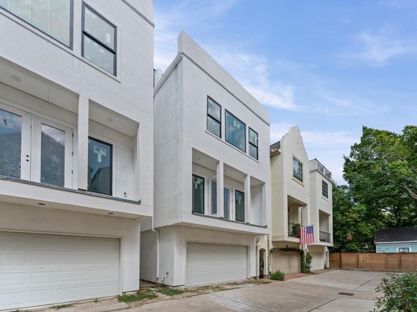 918 Patterson Street, Houston TX 77007