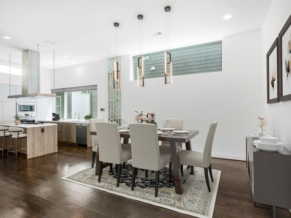 1155 W 18th Street, Houston TX 77008