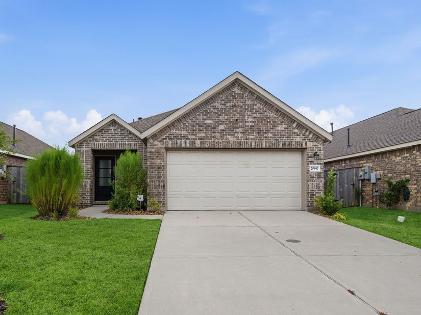 20840 Cropani Shadow Drive, New Caney TX 77357
