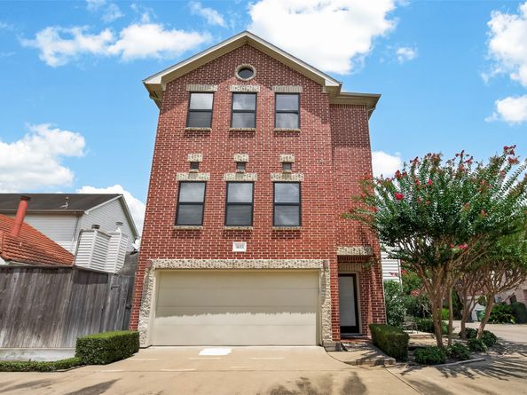 5653 Pine Street, Houston TX 77081