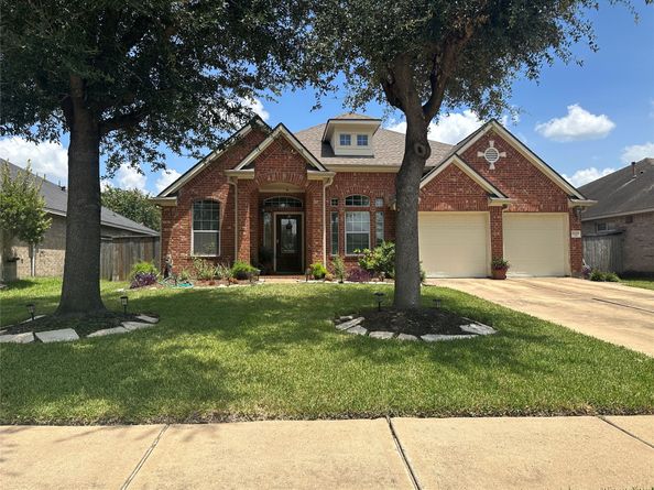16218 Saxon Hollow Lane, Houston TX 77084