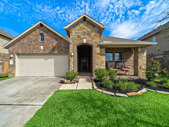 27966 Rocky Heights Drive, Spring TX 77386