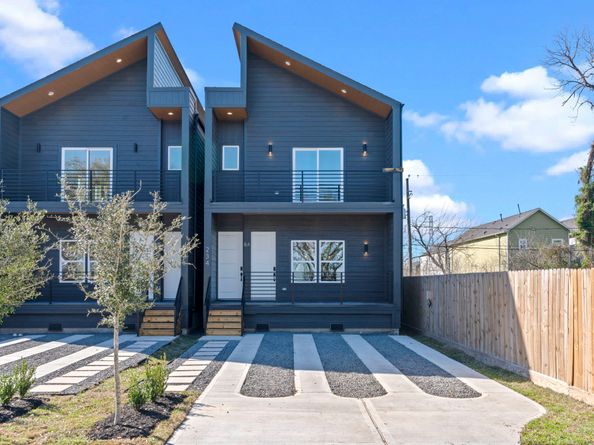 234 E 39 th Street, Houston TX 77018
