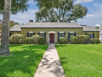 11423 Valley Spring Drive