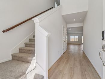 22646 Ellis Way Lane