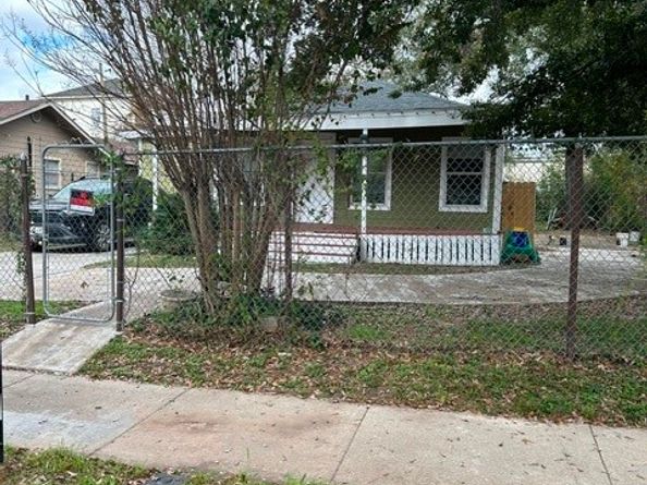 3331 Kelton Street, Houston TX 77021
