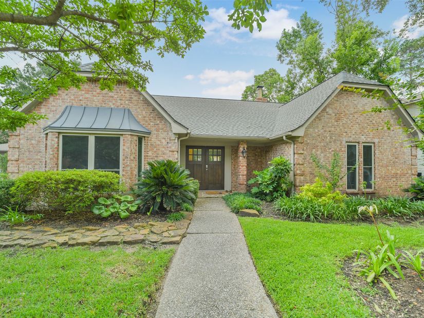 2810 Woodland Ridge Drive, Kingwood TX 77345