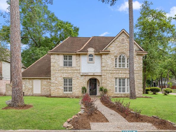11711 Cedar Point Court, Houston TX 77070