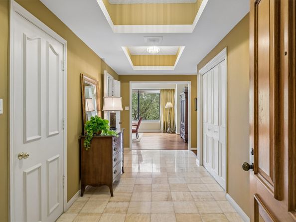 101 Westcott Street 305, Houston TX 77007