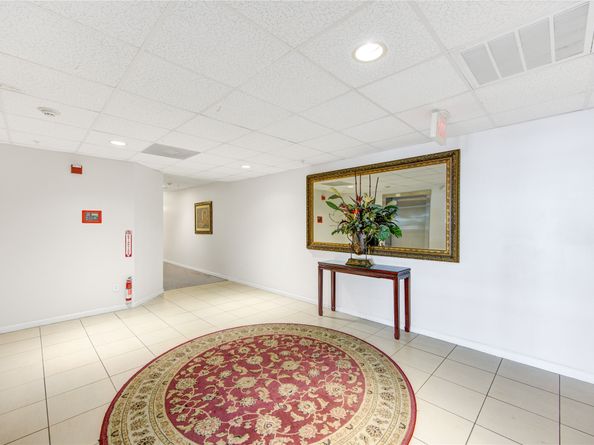 6655 W Sam Houston Parkway S 1K, Houston TX 77072