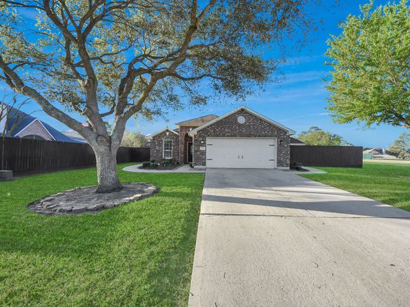6115 Pine Lakes Drive, Katy TX 77493
