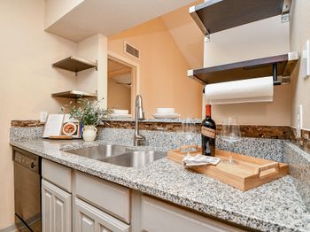 3500 Tangle Brush Drive