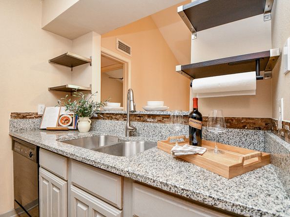 3500 Tangle Brush Drive 14, The Woodlands TX 77381