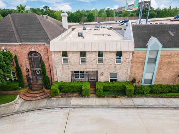 4127 Meyerwood Drive, Houston TX 77025