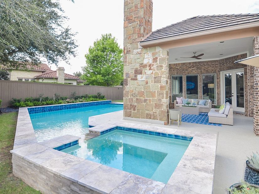 86 Quiet Way Lane, Sugar Land TX 77498