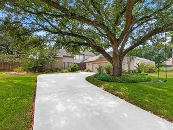11835 Cedar Pass Drive