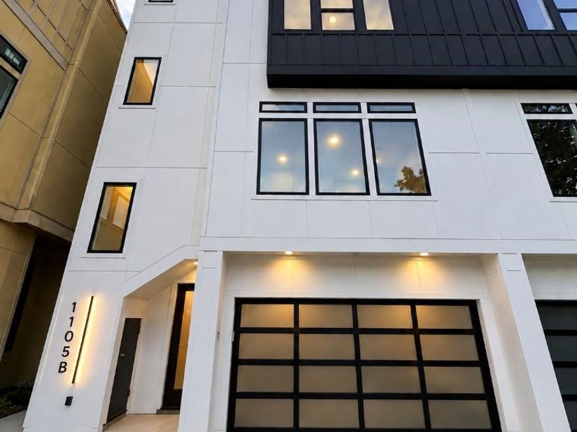 1105 York Street B, Houston TX 77003